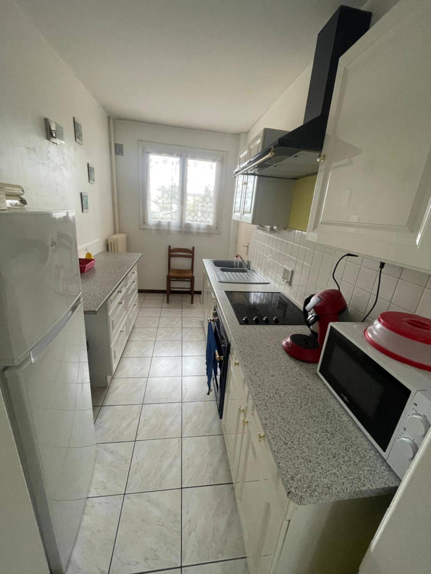Appartement Tram Connexion: Wifi & Stationnement Facile Le Mans Exterior photo
